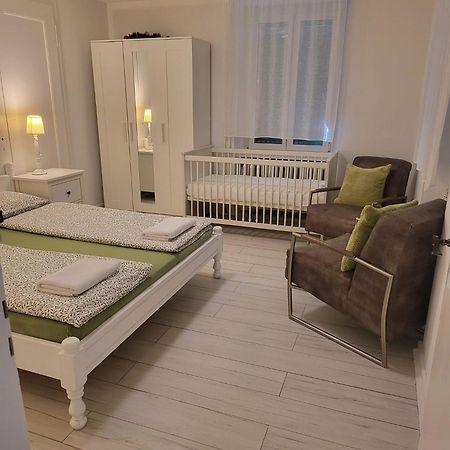 Bastis Central Guesthouse Lucerne City Ngoại thất bức ảnh