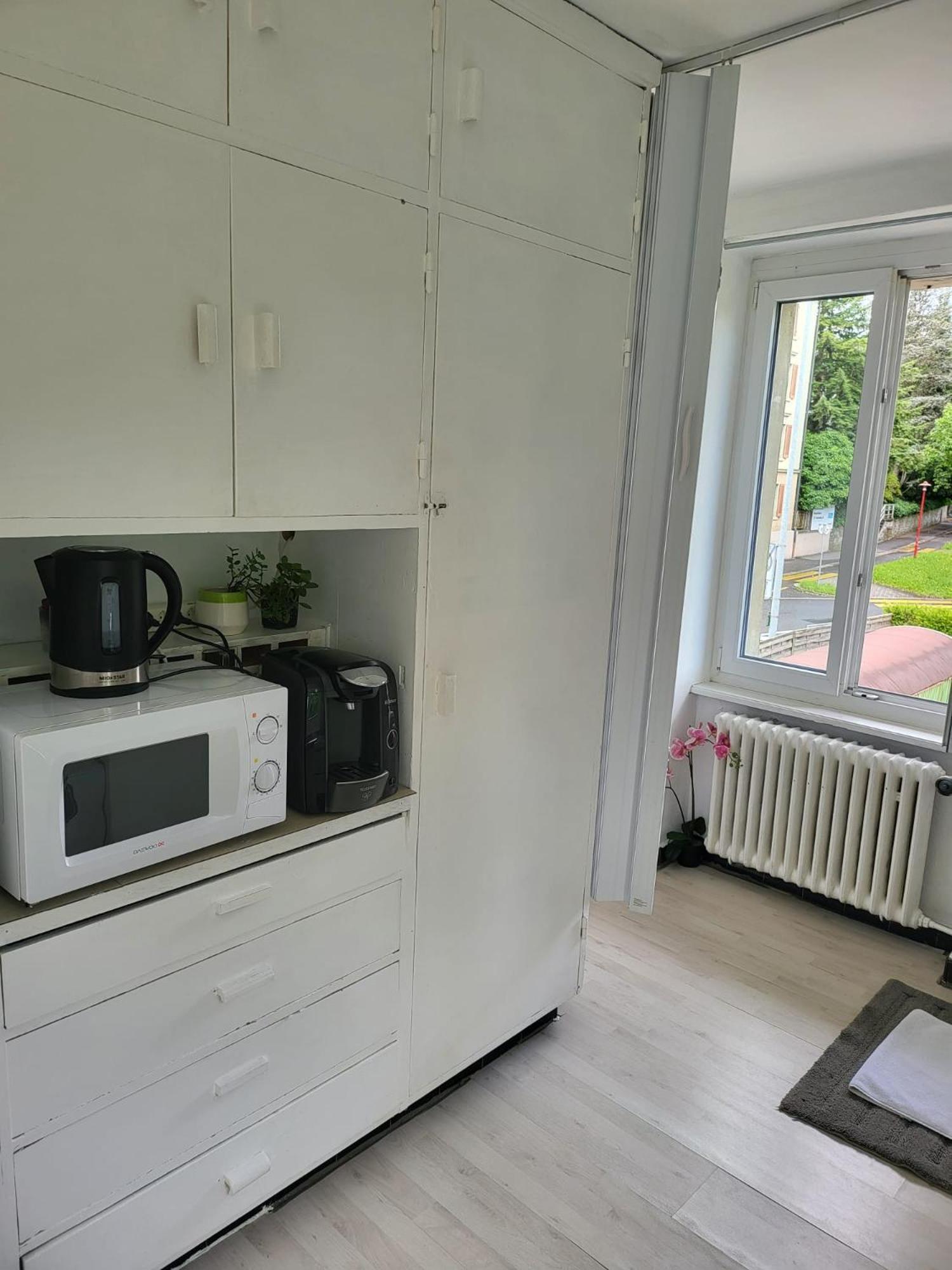 Bastis Central Guesthouse Lucerne City Ngoại thất bức ảnh